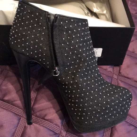AUTHENTIC Giuseppe zanotti bootie - Picture 6 of 7